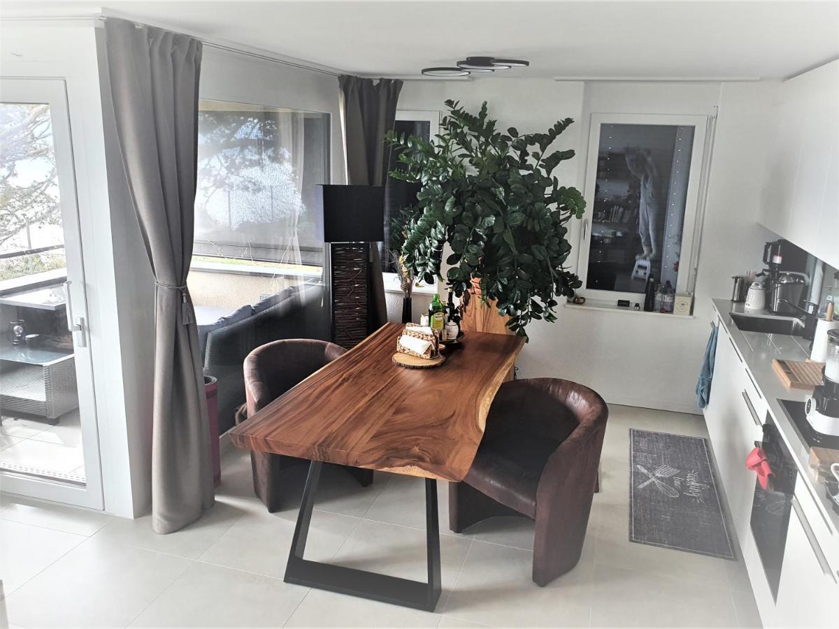 Wonderful View Of Lake Geneva Apartment Chardonne Bagian luar foto
